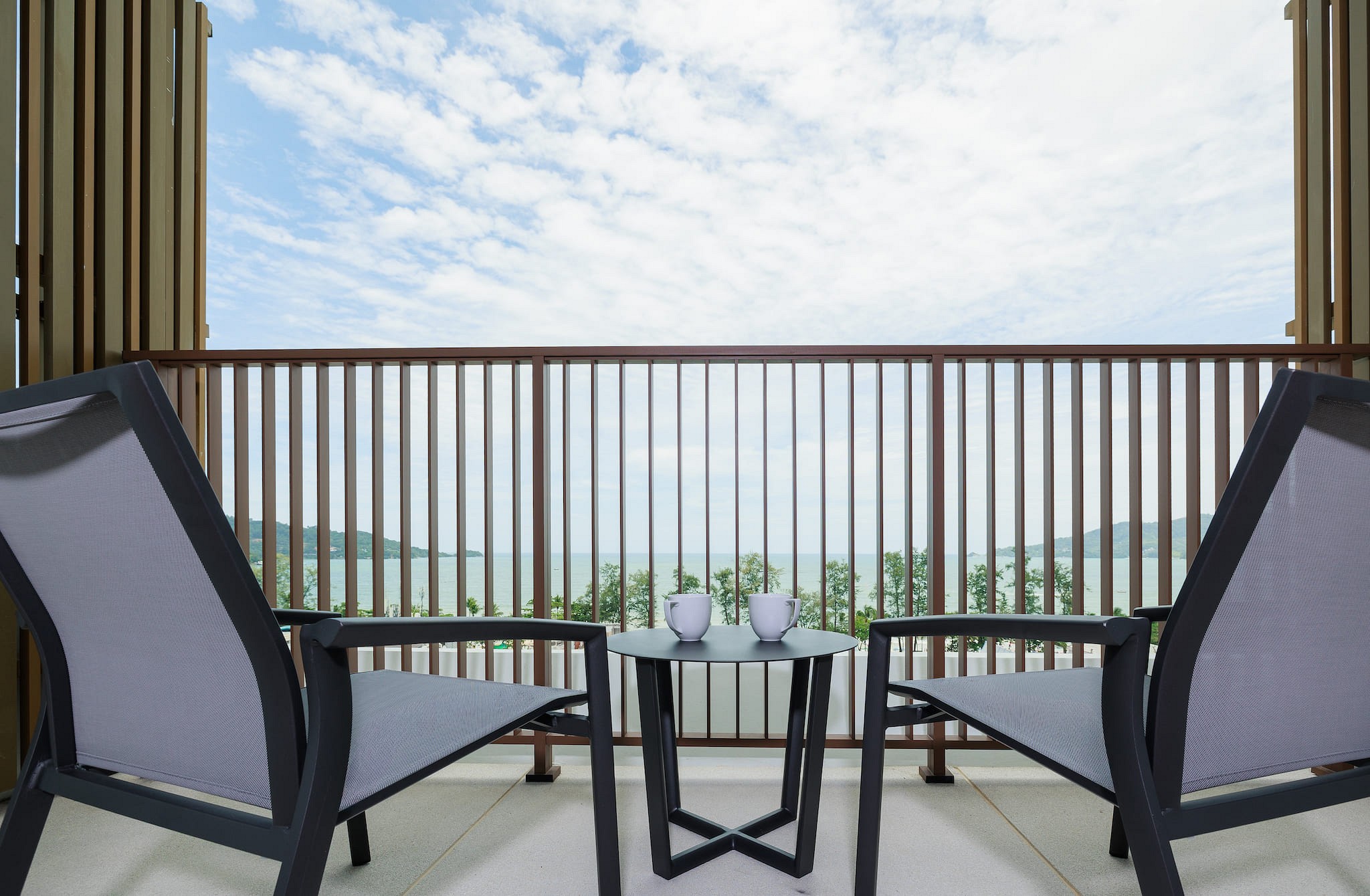 Deluxe Ocean View Twin