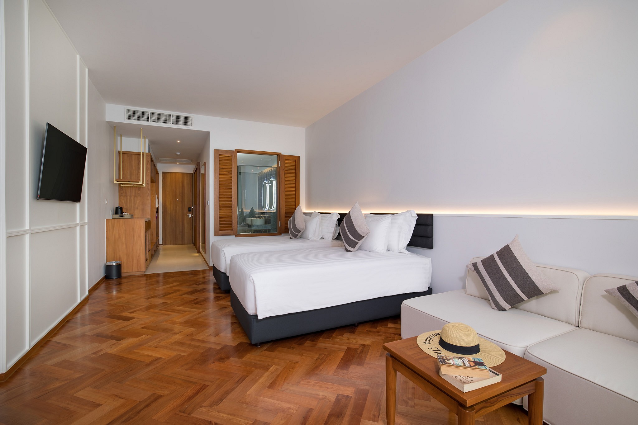 Pool Access Twin Room